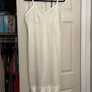 Vintage Lorraine White Slip